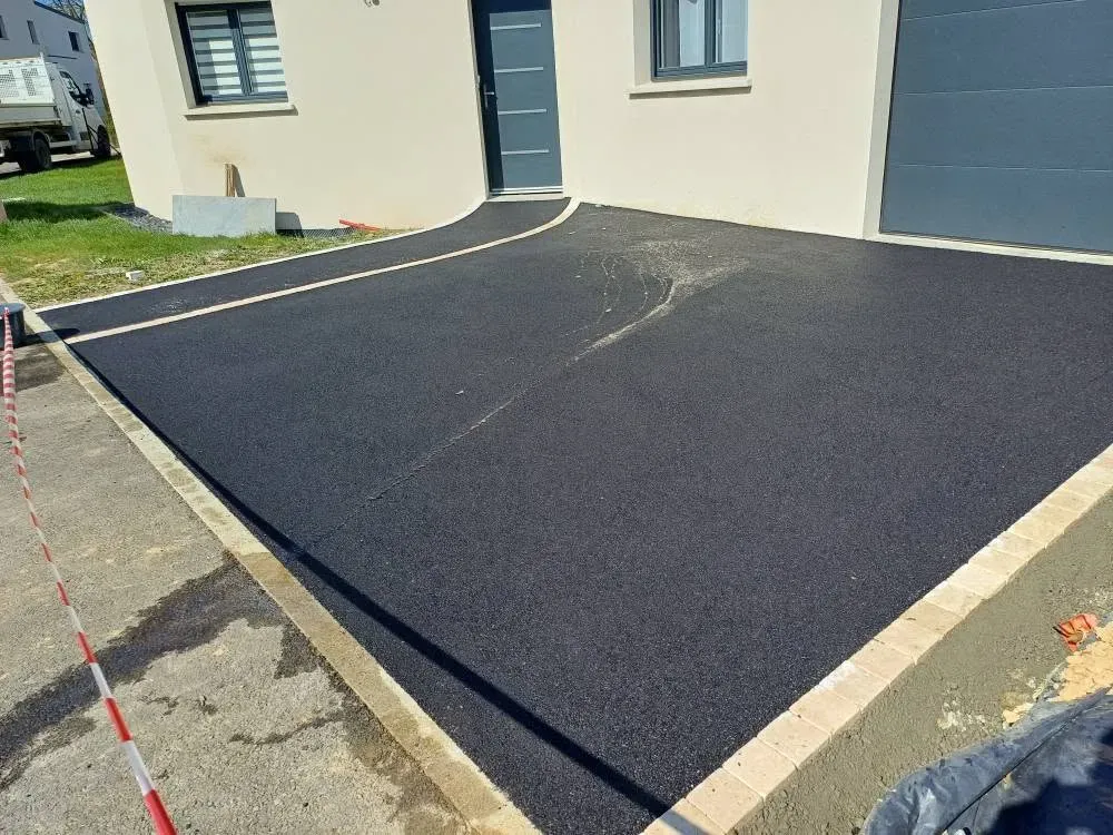 Allée maison aménagement exterieur